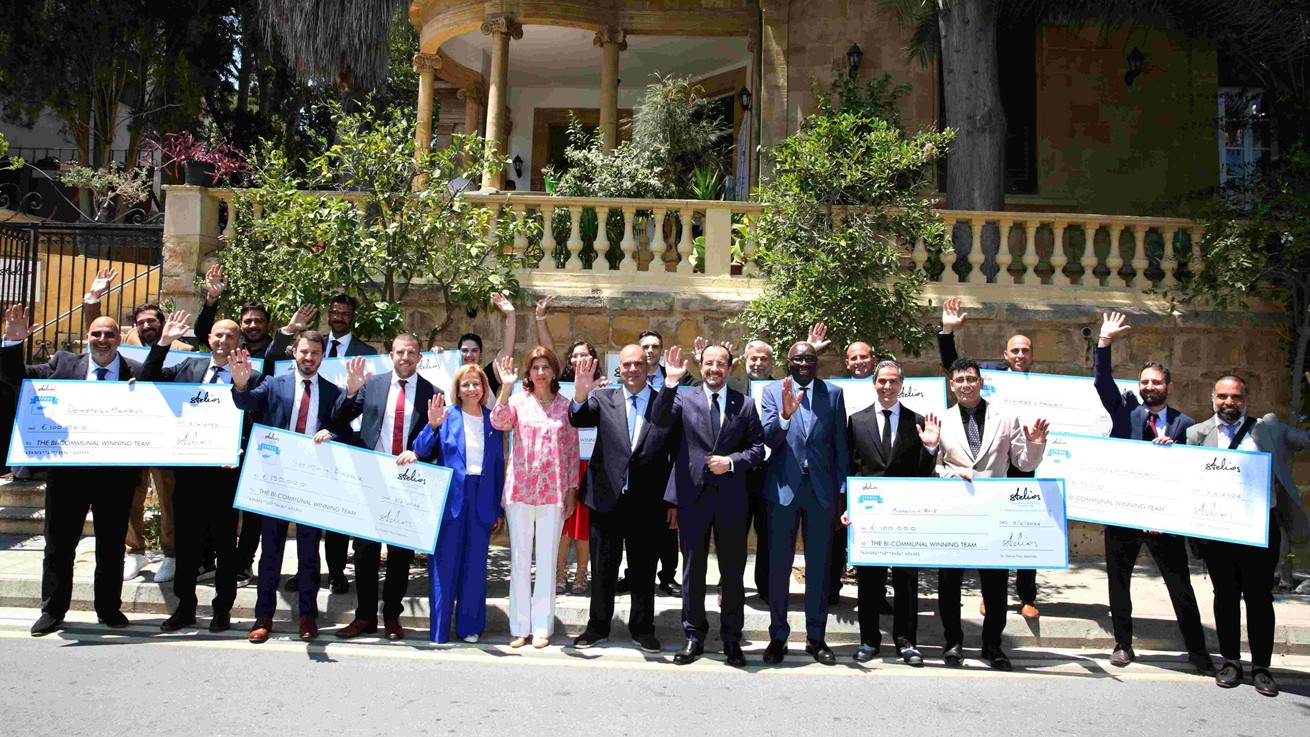 16 χρόνια Stelios Bi-Communal Awards: €500.000 σε 9 δικοινοτικές επιχειρήσεις από τον Σερ Στέλιο Χατζηιωάννου