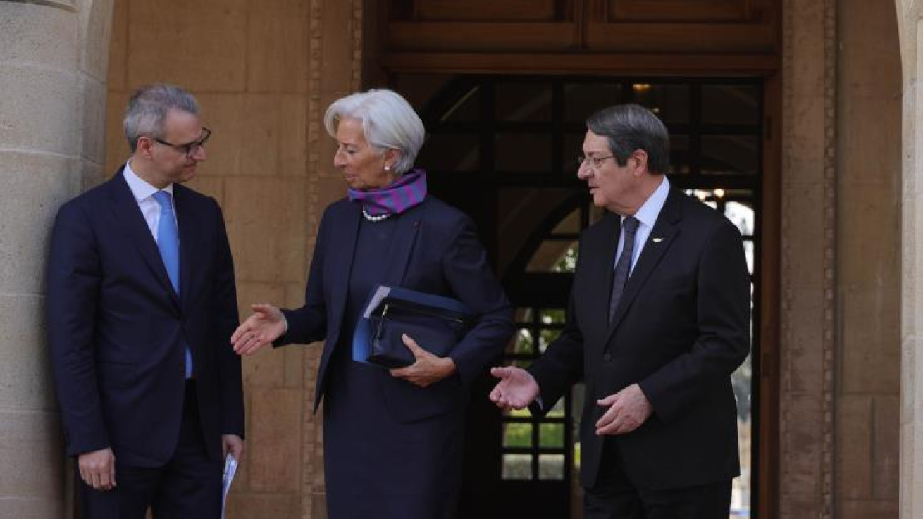 Οπαδός της βαθμιαίας προσέγγισης στις αυξήσεις επιτοκίων, δηλώνει ο Διοικητής της ΚΤΚ