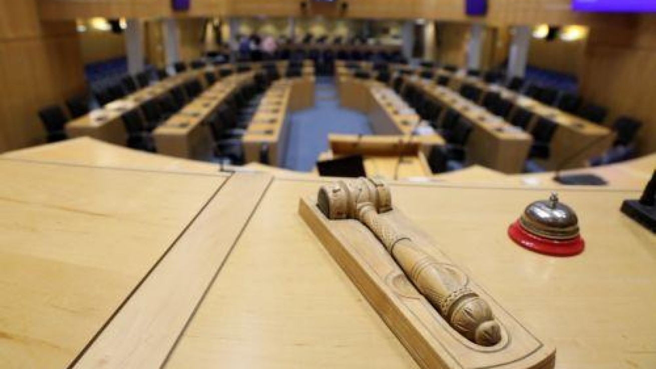 Παρατείνεται μέχρι το τέλος του χρόνου η καταβολή του ετήσιου τέλους εταιρειών