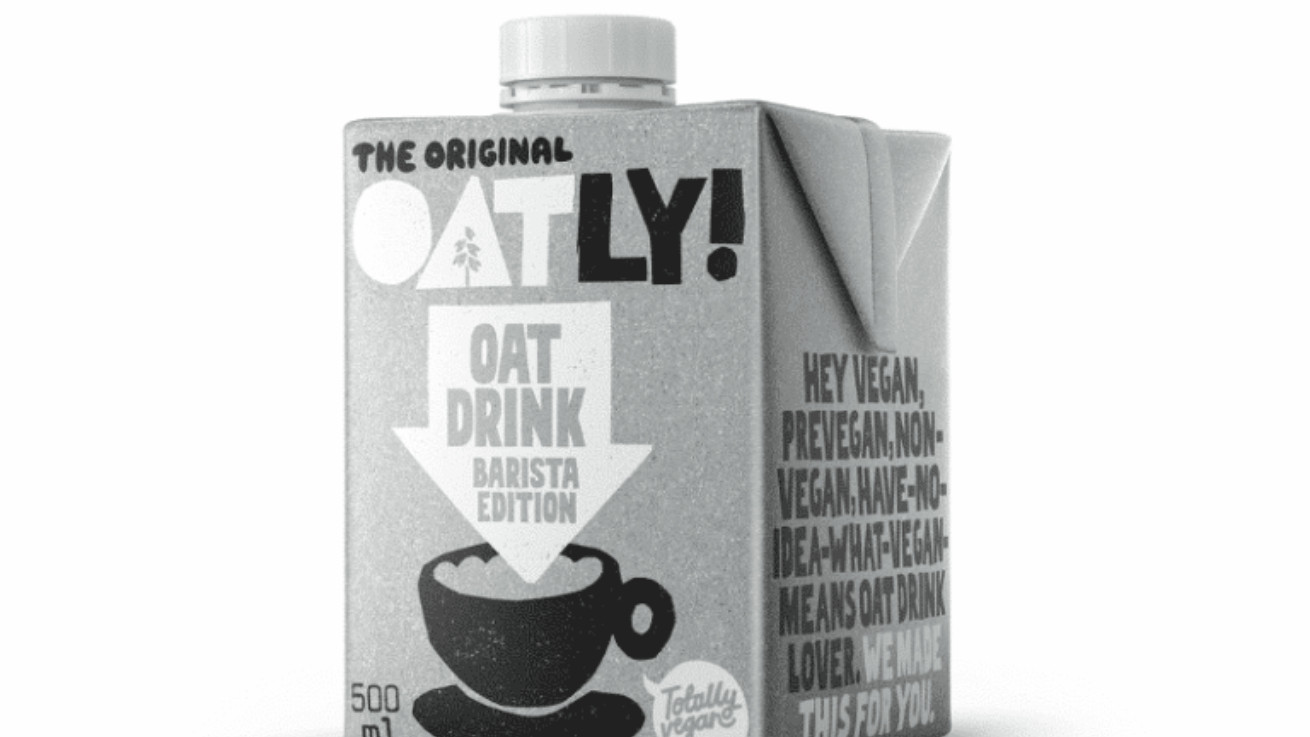 To εναλλακτικό γάλα βρώμης OATLY Barista τώρα και σε νέα μικρή, βολική συσκευασία των 500ml.