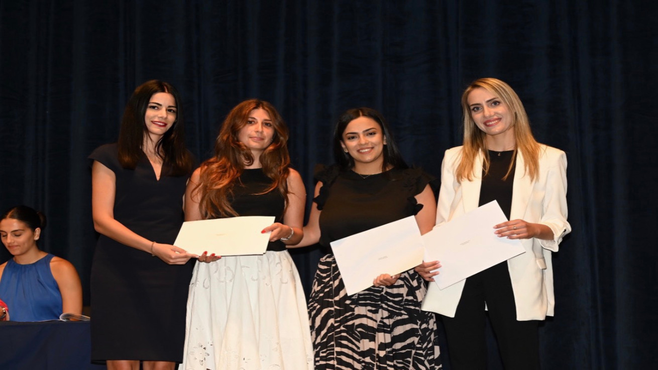 Η Coca-Cola HBC Κύπρου επιβραβεύει τους άριστους φοιτητές της Σχολής Οικονομικών Επιστημών και Διοίκησης του Πανεπιστημίου Κύπρου