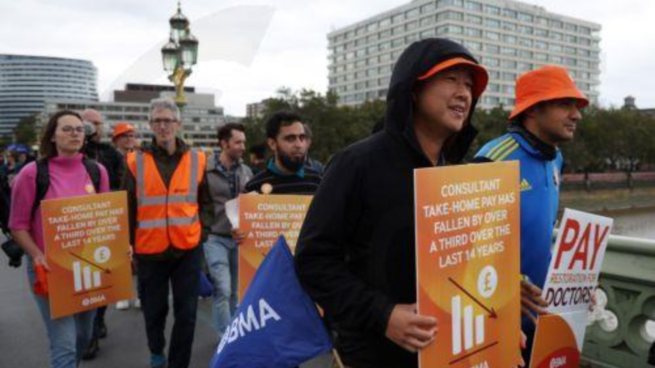 Τριήμερη απεργία των γιατρών του συστήματος υγείας NHS στην Αγγλία
