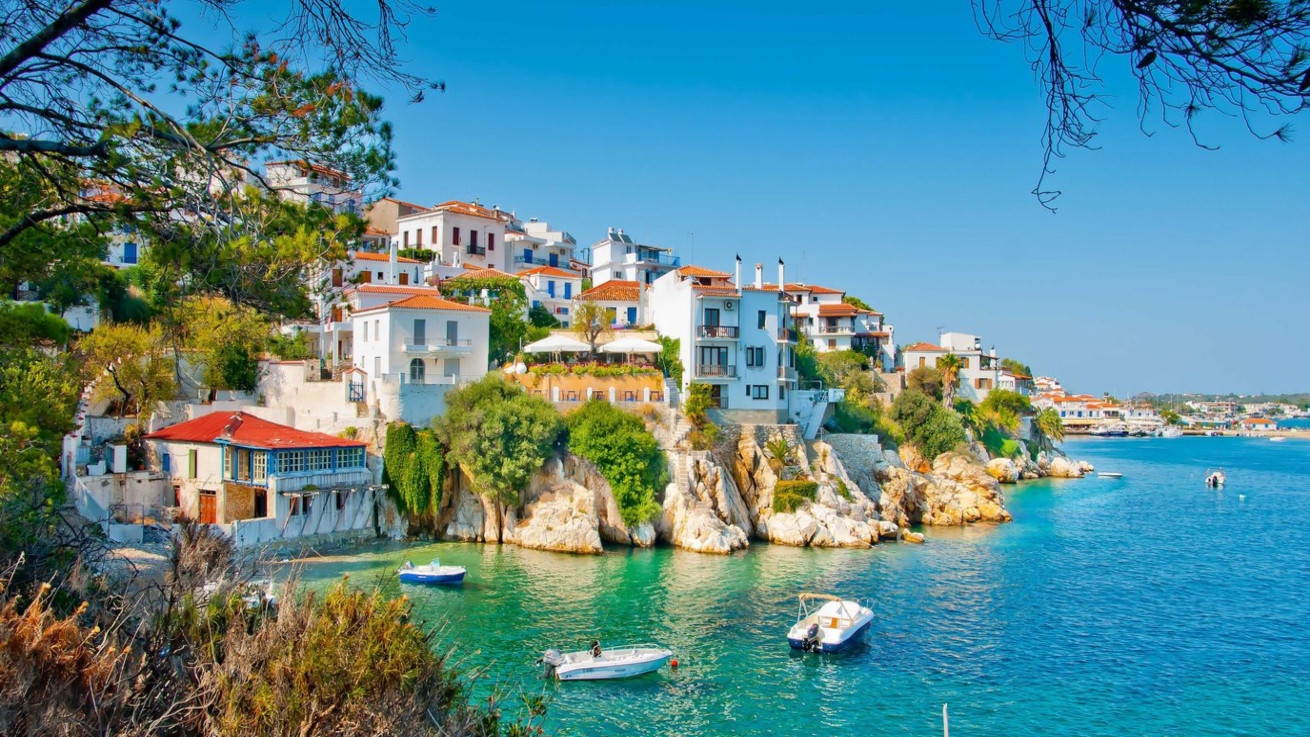 Επιχειρείται η επιβολή ποσόστωσης για Airbnb σε δημοφιλή ελληνικά νησιά