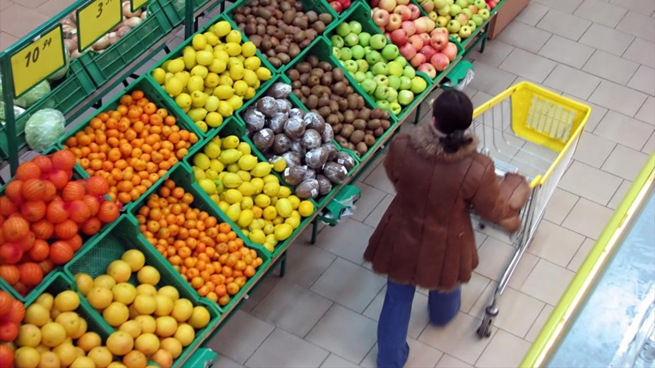 Η ακρίβεια άλλαξε τις καταναλωτικές τους συνήθειες