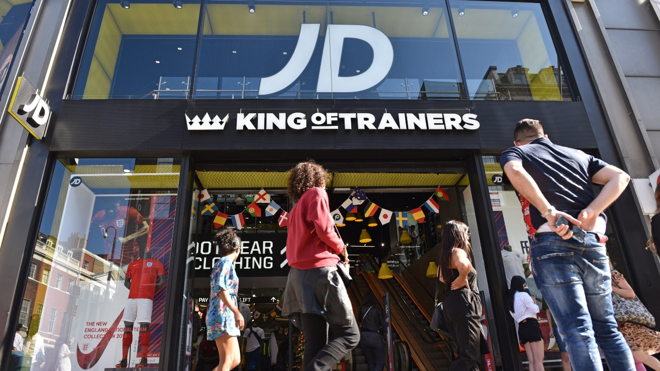 Πτώση των λιανικών πωλήσεων της JD Sports Fashion στη βρετανική αγορά