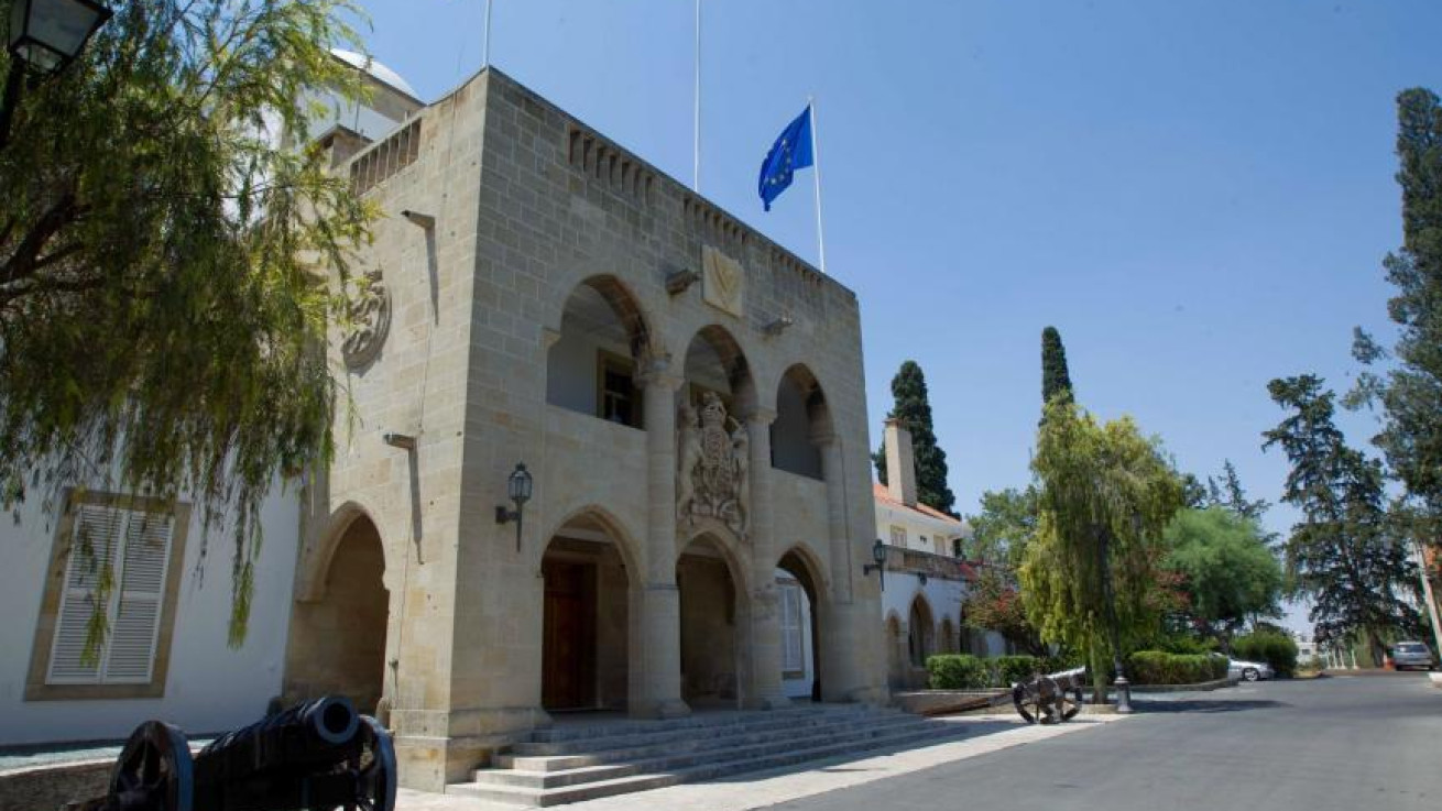 Επί τάπητος η ΑΤΑ και οι μεταρρυθμίσεις στο Προεδρικό