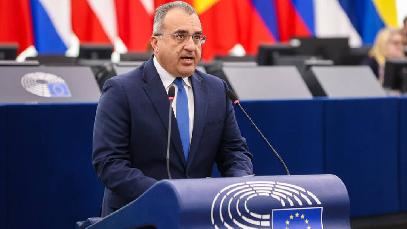 Υπερψηφίστηκε η γνωμοδότηση Χατζηπαντέλα για τον επταετή προϋπολογισμό της Επιτροπής Περιβάλλοντος