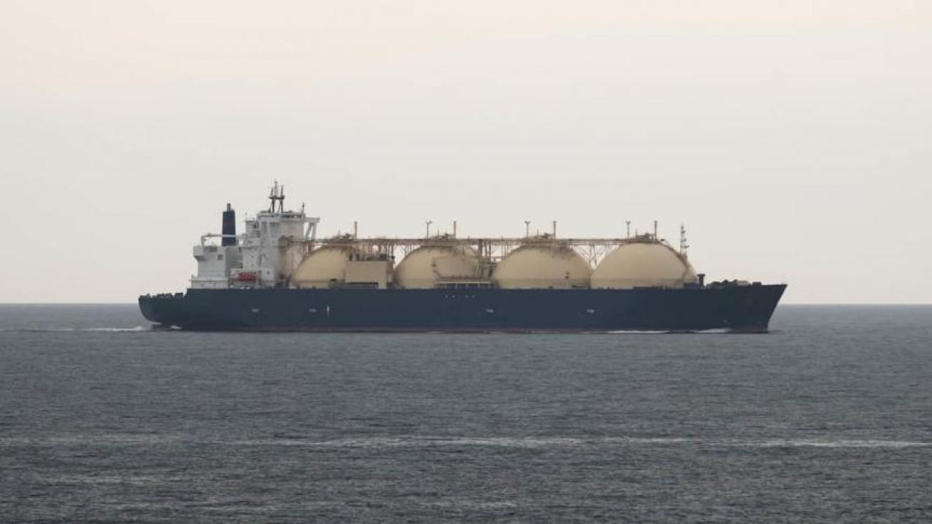 Η μάχη για το LNG ανεβάζει τις τιμές φυσικού αερίου