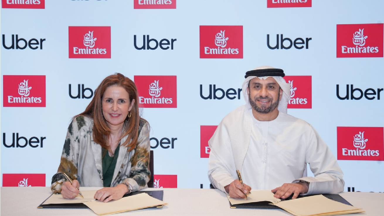 Η Emirates και η Uber ενώνουν τις δυνάμεις τους για πιο άνετα ταξίδια και επιβραβεύσεις στους επιβάτες