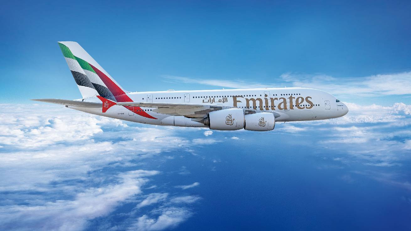 Η Emirates βελτιώνει την ταξιδιωτική εμπειρία με αναβαθμισμένα αεροσκάφη και επέκταση της Premium Οικονομικής θέσης σε νέους προορισμούς