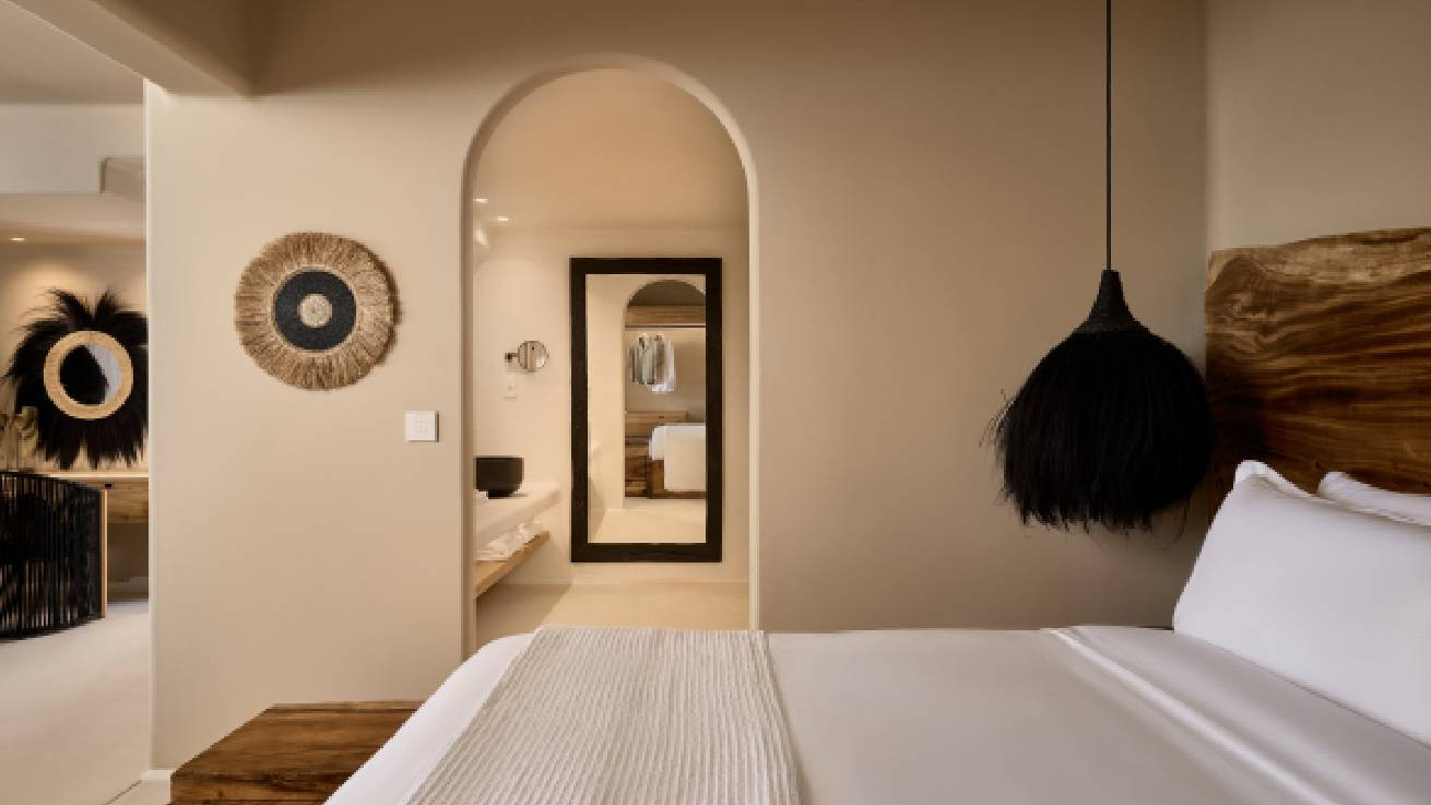 Τίτλος: AYÃ Resort Grand Opening Party με τον DJ Valeron