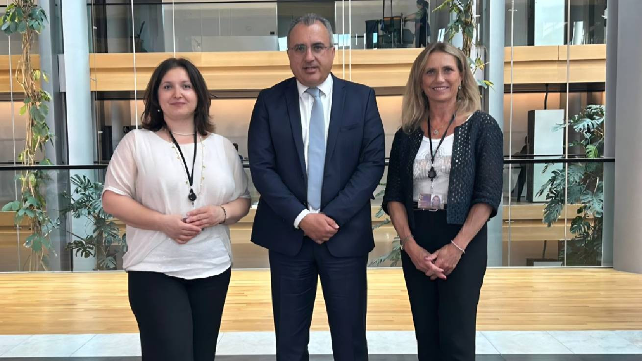 Συνάντηση Χατζηπαντέλα με εκπροσώπους της ExxonMobil