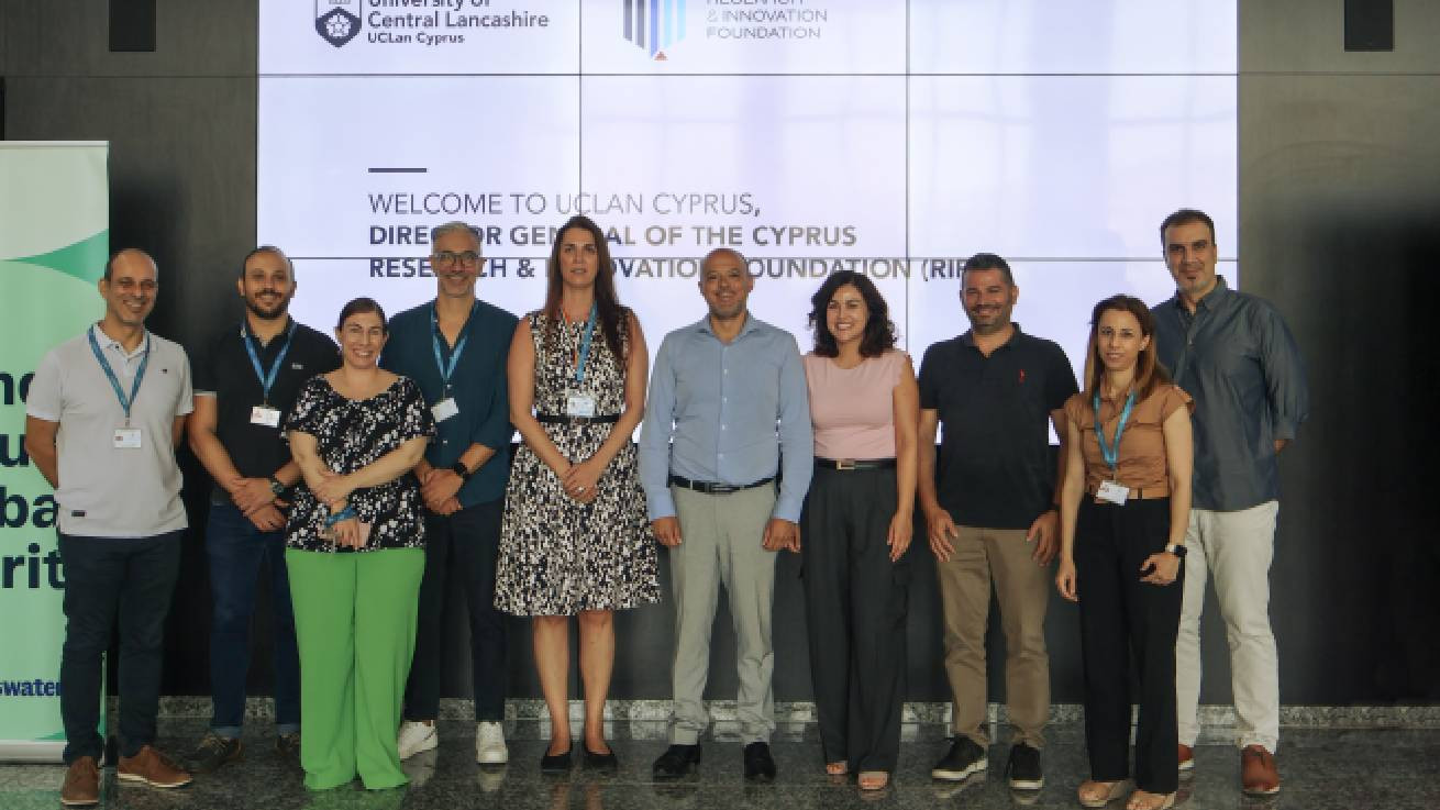 Το Πανεπιστήμιο UCLan Cyprus υποδέχθηκε τον Γενικό Διευθυντή του Ιδρύματος Έρευνας και Καινοτομίας (ΙδΕΚ)