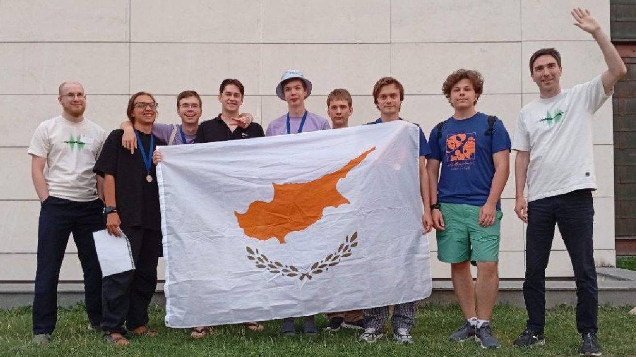 Παν. Νεάπολις Πάφος: Ιστορική διάκριση στον International Mathematics Competition 2025