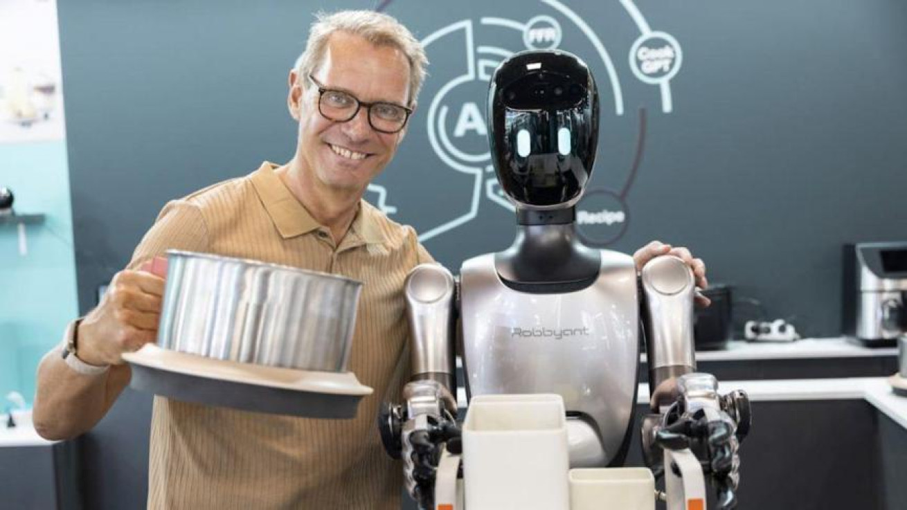 Ant: Αποκάλυψε το πρώτο της ανθρωποειδές ρομπότ