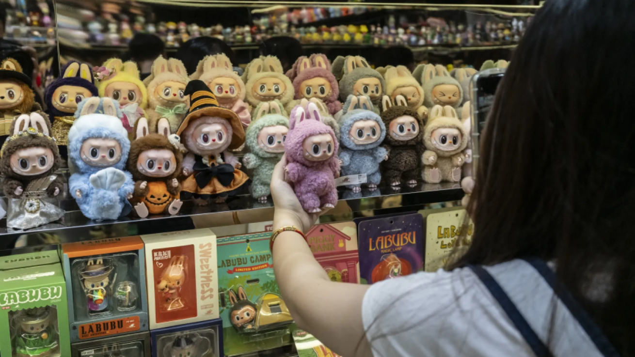 Pop Mart: Από τη μανία των Labubu στη βουτιά 11% για τη μετοχή