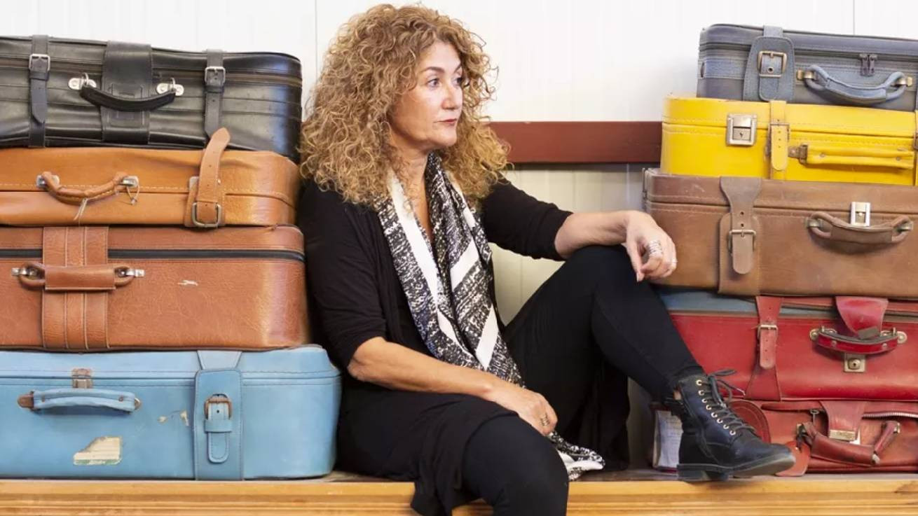 Το ΚΚΔΙΘ αποχαιρετά την Αλεξία Παπαλαζάρου