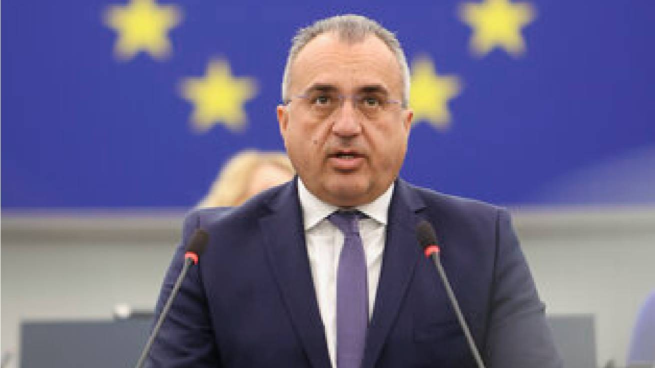 Διαβεβαιώσεις Επιτρόπου σε Χατζηπαντέλα για τη δημιουργία βάσης πυρόσβεσης το καλοκαίρι την Κύπρο