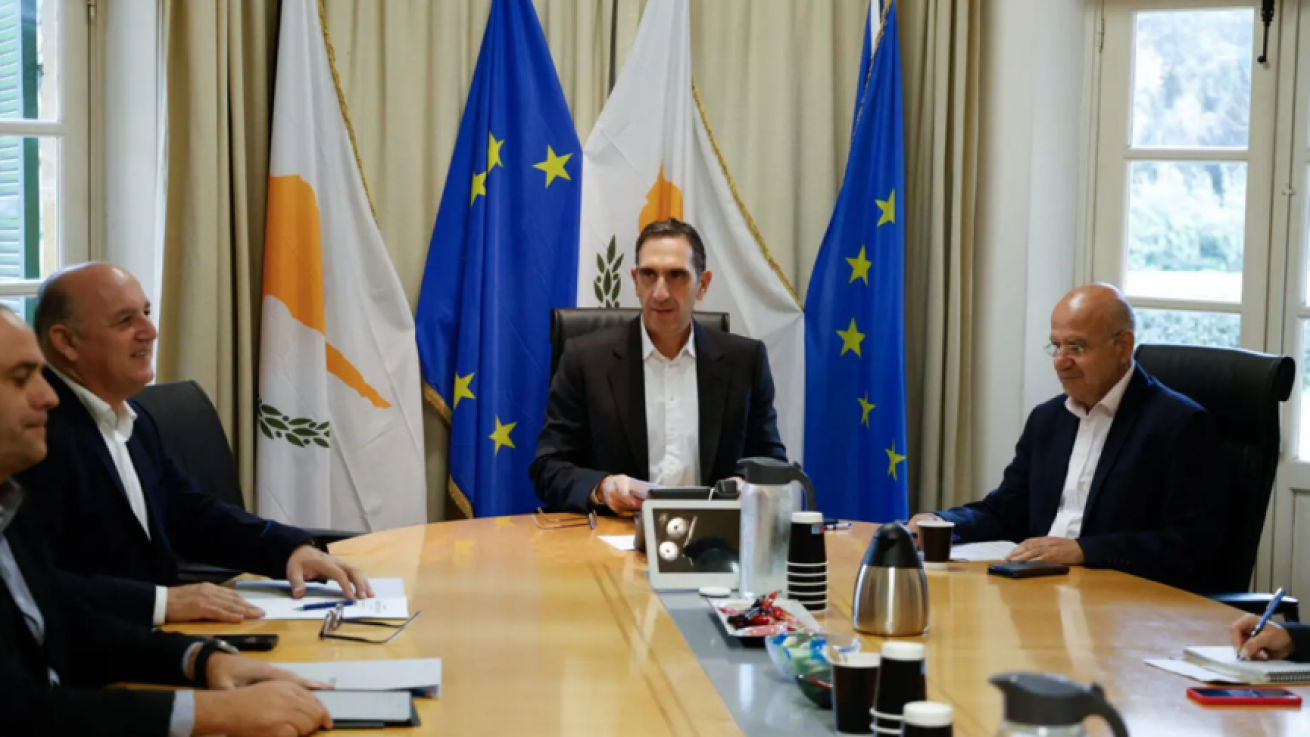 Τα νέα στεγαστικά σχέδια στο επίκεντρο της συνάντηση ΥΠΕΣ και ΟΣΕΟΚ