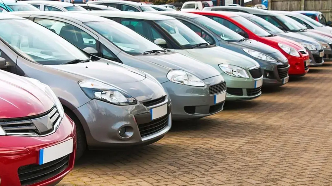 Αύξηση 24,3% στις εγγραφές οχημάτων τον Φεβρουάριο – Συνεχής άνοδος στα υβριδικά