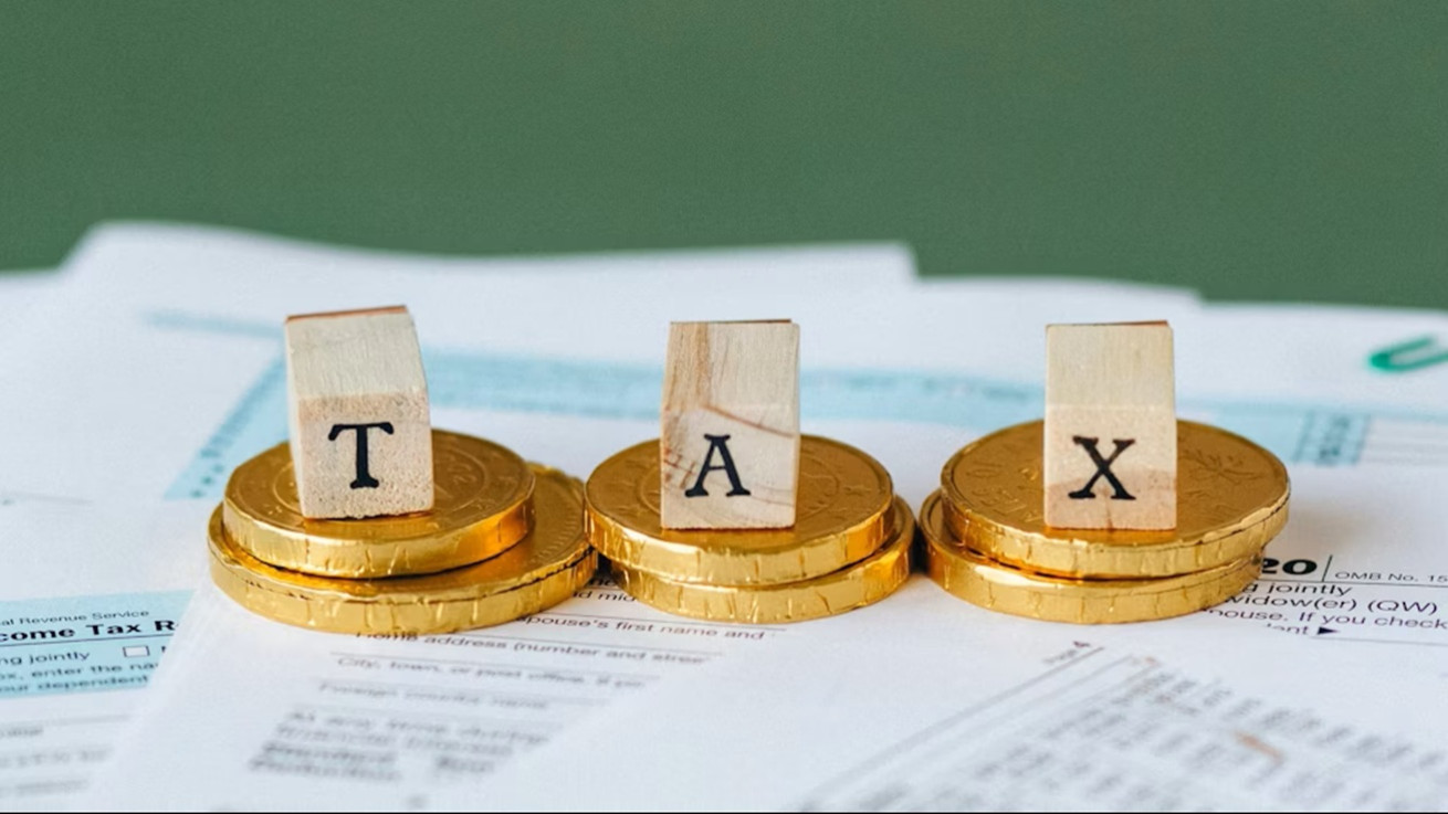 Φόρος στους κροίσους: Έσοδα-μαμούθ έως €2,1 δισ. ετησίως για την Κύπρο «δείχνει» η Κομισιόν