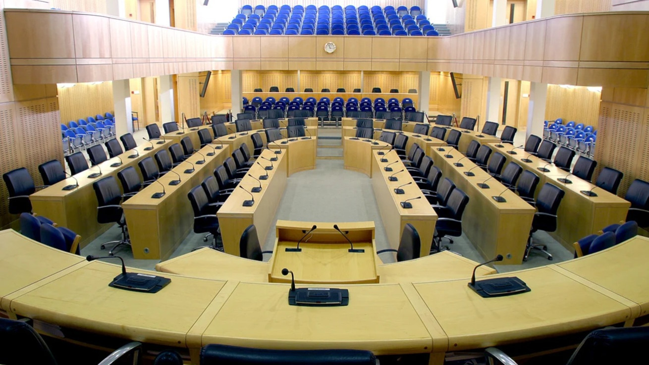 Με πλειοψηφία υπέρ της αναπομπής ΠτΔ για το Ταμείο Κοινωνικής Συνοχής η Επιτροπή Εργασίας