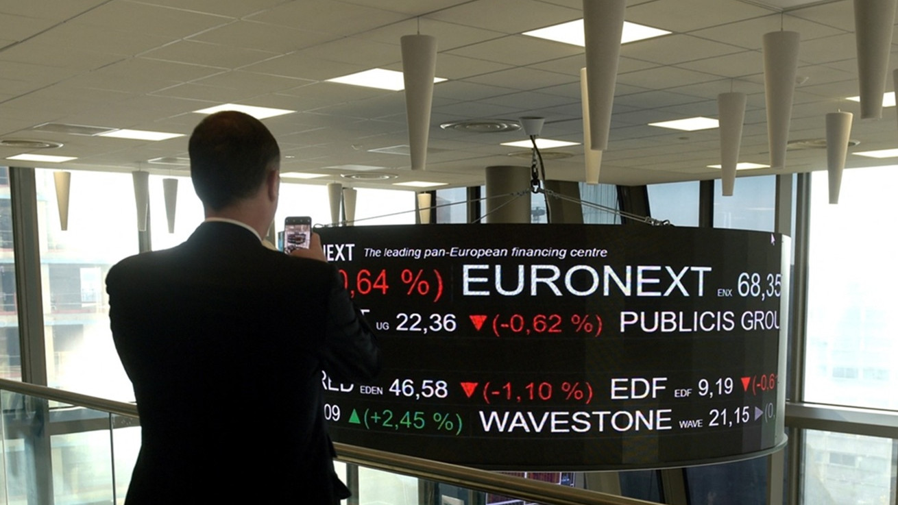 Πτωτικές τάσεις στις ευρωαγορές μετά τα αδύναμα οικονομικά στοιχεία και την αβεβαιότητα στη Μέση Ανατολή