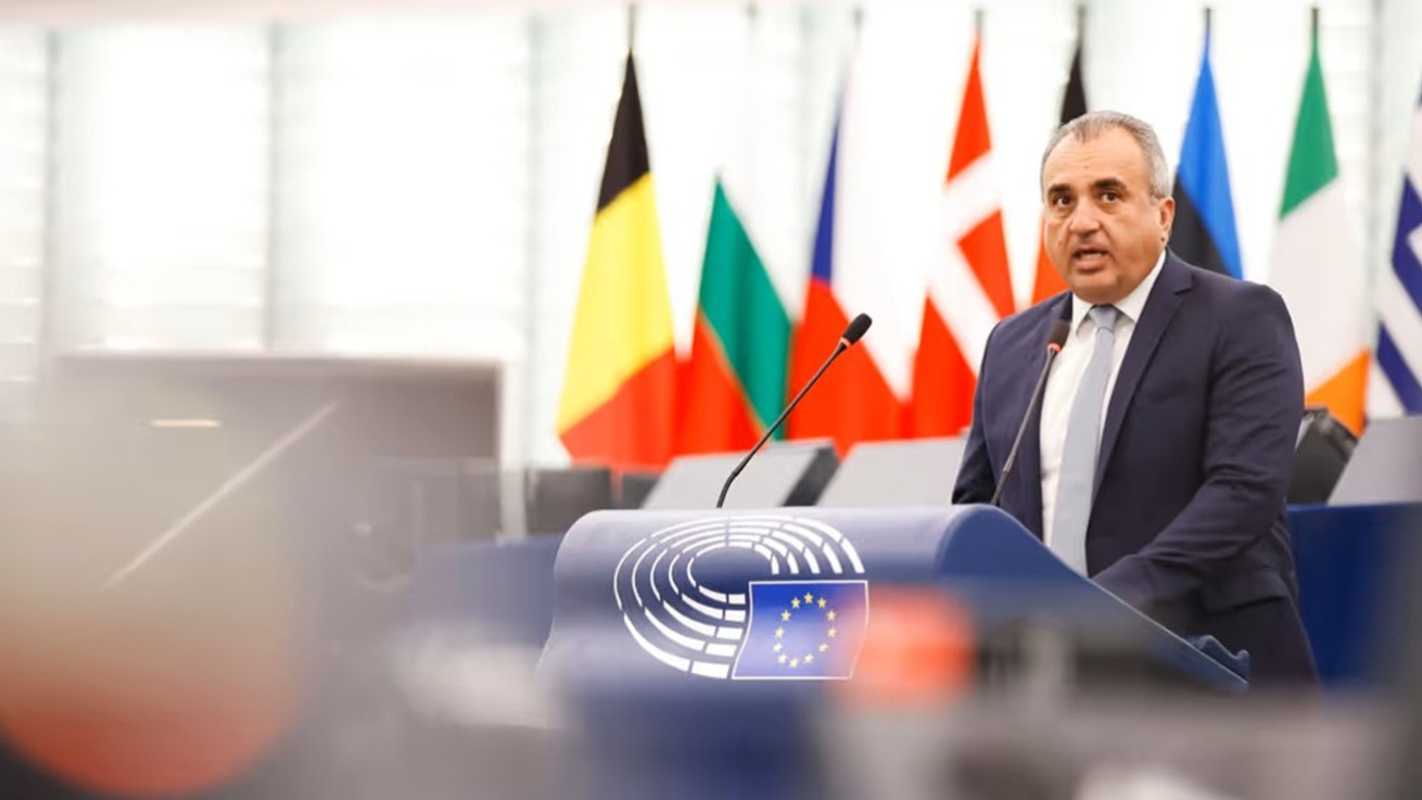 Με 85% εγκρίθηκε ο προϋπολογισμός του ΕΚ για το 2027 - Εισηγητής ο Μιχάλης Χατζηπαντέλα