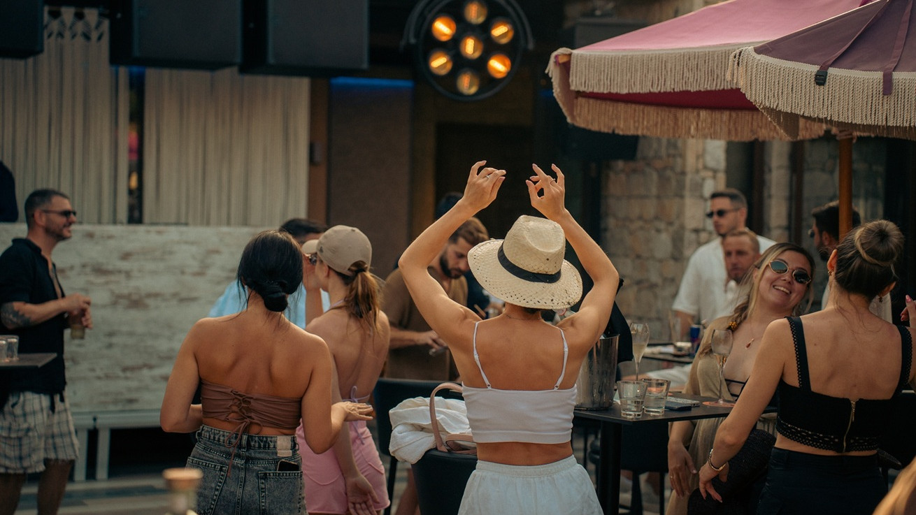 Το Columbia Sun δίνει τον ρυθμό στο πρώτο hot weekend του καλοκαιριού