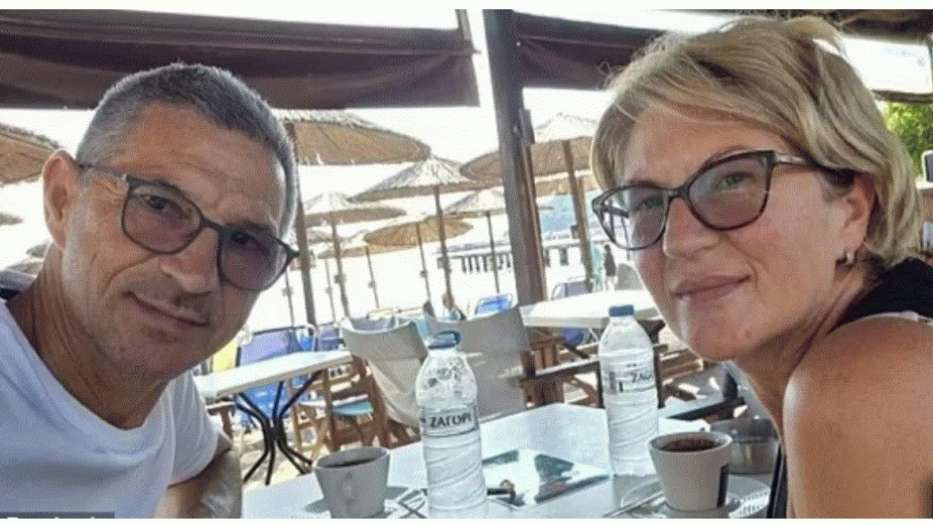 «Αν είναι να πεθάνουμε, θα πεθάνουμε μαζί»: Η σύζυγος του Σέρβου επιβάτη περιγράφει το θρίλερ στην πτήση της Ryanair