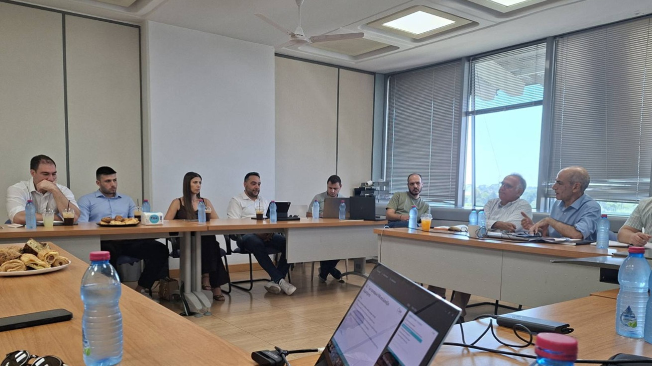 Συνάντηση ΣΑΗ-ΑΗΚ: Στο επίκεντρο οι προκλήσεις της αγοράς ηλεκτρισμού