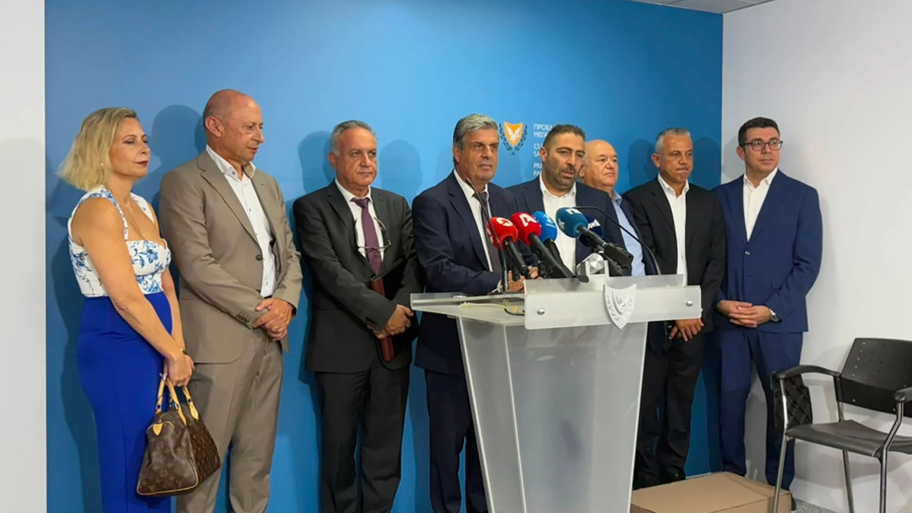 Συμφωνία ΠΑΣΥΔΥ–Κυβέρνησης για μικτό κλιμάκιο μεταρρύθμισης της Δημόσιας Υπηρεσίας