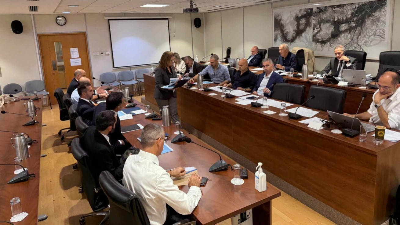 Μεταναστευτικό: Από €49 εκατ. στα €12 εκατ. τα επιδόματα – «Ψαλίδι» €37 εκατ. σε δύο χρόνια