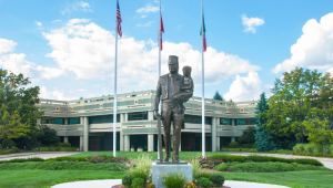 Οι ορθοπεδικοί των Shriners Hospitals στην Κύπρο