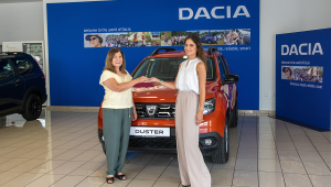 Η μεγάλη νικήτρια του «THE ΛΟΥΗΣ NIGHT SHOW» έφυγε με ένα… Dacia Duster