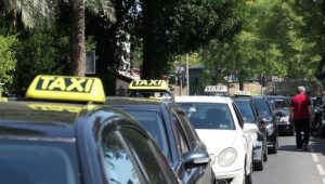 Τοποθέτηση διαφημίσεων στα αστικά ταξί - Ποιους όρους θέτει η Αρχή Αδειών