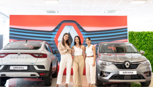 H μεγάλη νικήτρια του «FOODY’S SUMMER GIVEAWAY» οδηγεί πλέον Renault Arkana!