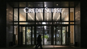 Μερική ή ολική κρατικοποίηση της Credit Suisse εξετάζει η ελβετική κυβέρνηση
