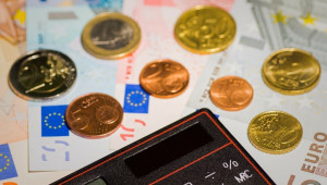 Τί ισχύει με τα επιτόκια από την 1η Απριλίου
