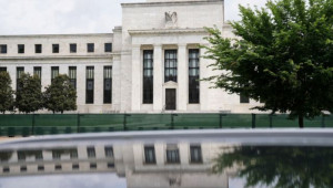Πρακτικά Fed: Σε συναγερμό για ύφεση και απασχόληση από την τραπεζική κρίση