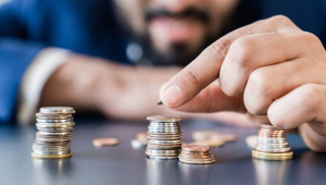 EE: Η χειρότερη κρίση κόστους ζωής μετά τον Β’ Παγκόσμιο Πόλεμο