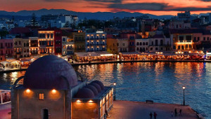 Η νέα τάση Airbnb: Ακίνητο με τζακούζι ή το σπίτι της γιαγιάς