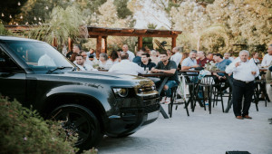 Πρώτη παρουσίαση του νέου Defender 75th Limited Edition από Όμιλο Πηλακούτα