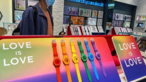 Οι αρχές της Μαλαισίας κατάσχεσαν ρολόγια «Pride» - Με μήνυση απαντά η εταιρεία