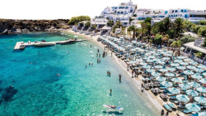 Το Nammos των τεσσάρων ηπείρων