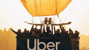 Uber: Βόλτες με αερόστατο
