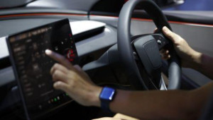 Η Tesla ανακαλεί 2 εκατομμύρια οχήματα στις ΗΠΑ