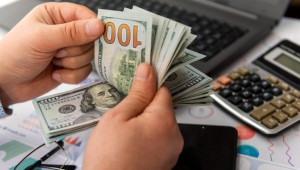 Barron’s: Τα μετρητά δεν είναι πλέον ο βασιλιάς, εδώ να επενδύσετε τώρα…