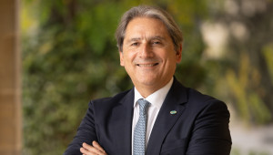 Η Εθνική Τράπεζα της Ελλάδος (Κύπρου) πρωτοπορεί στην προώθηση ενός βιώσιμου ενεργειακού μοντέλου