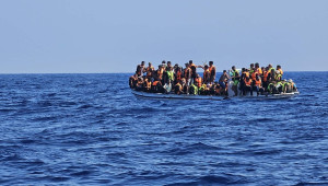 Δυνατή προσωρινή αναστολή εξέτασης αιτήσεων ασύλου για 9 μήνες λέει η Κομισιόν
